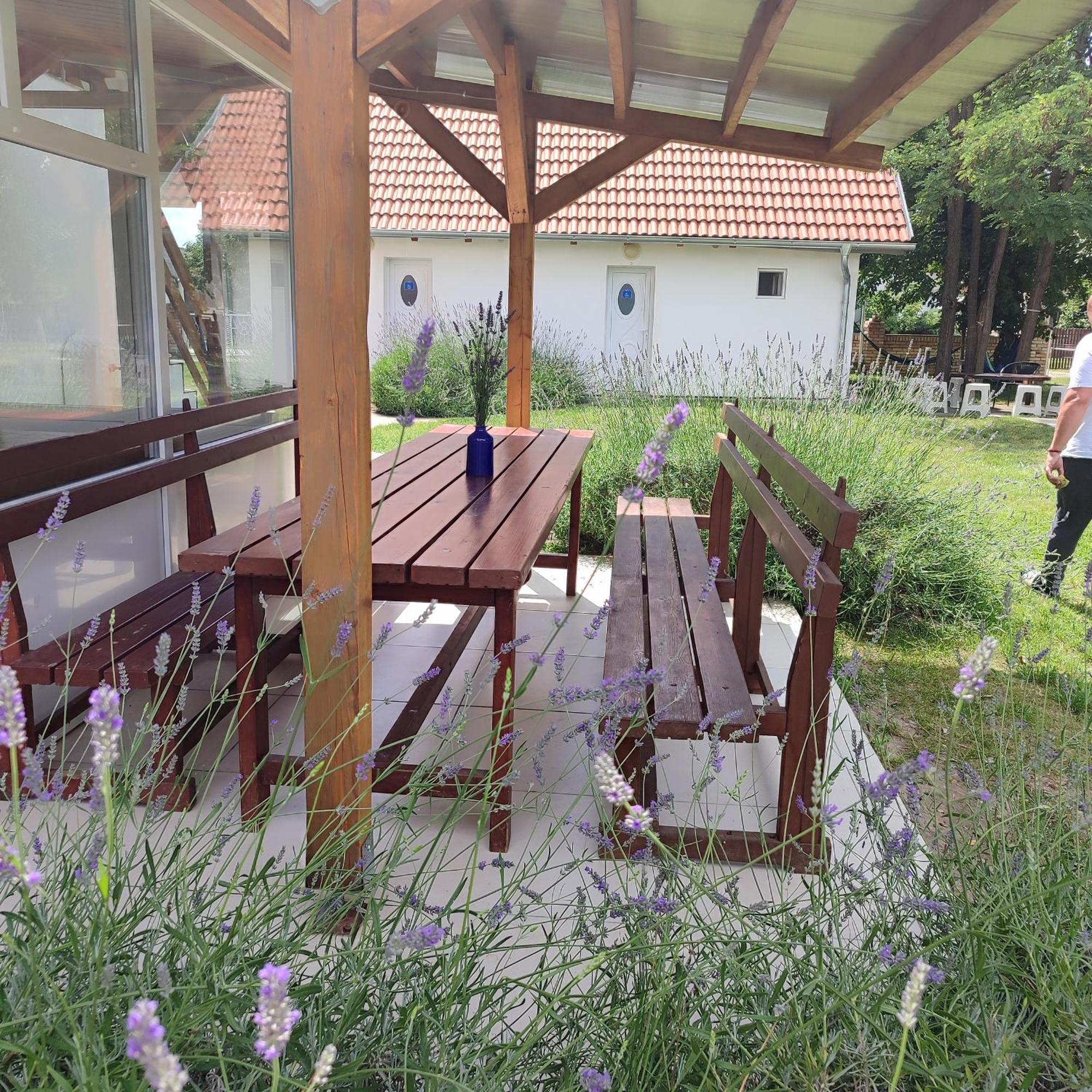 Mirella Rooms Palić Exterior foto